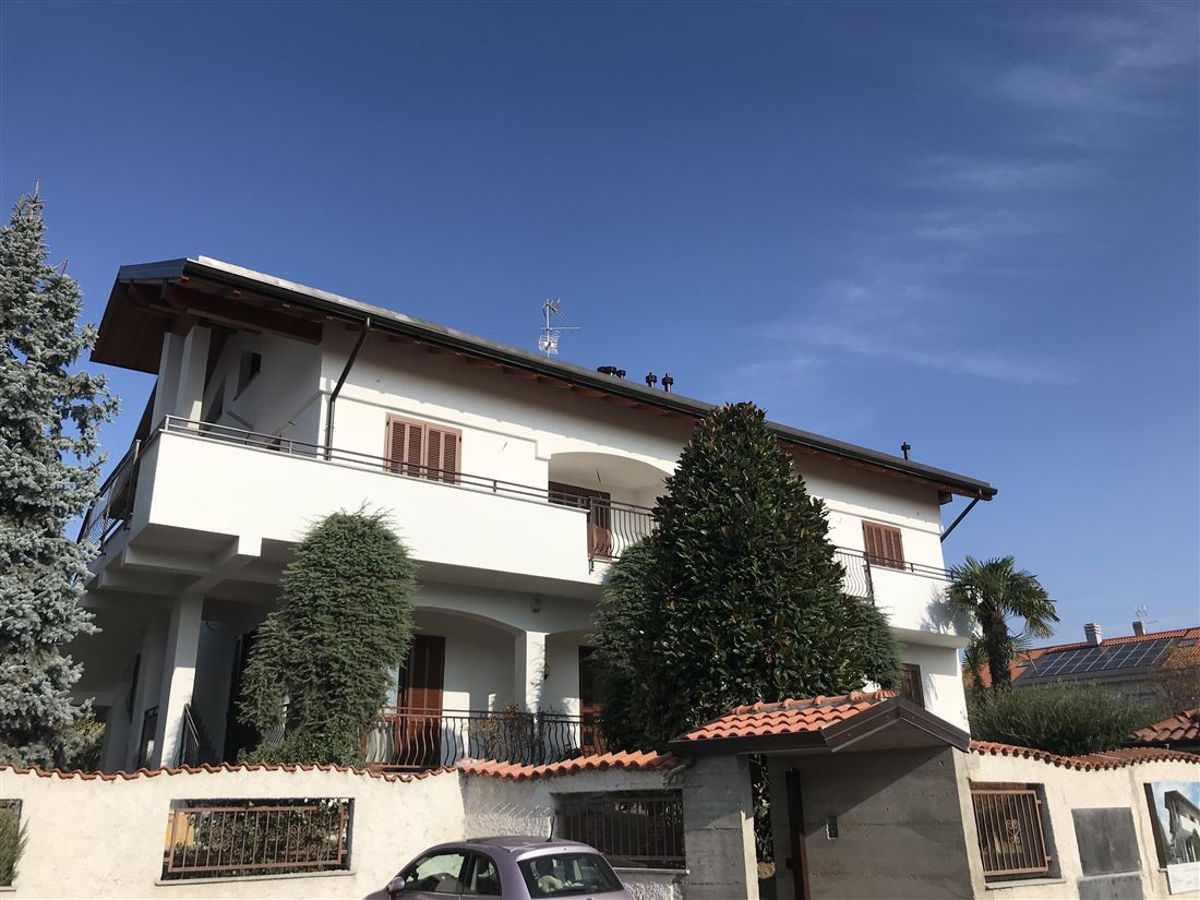 Sopralzo di villa residenziale